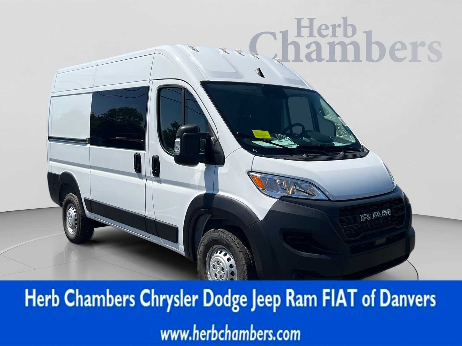 2026 RAM ProMaster Cargo Van Tradesman