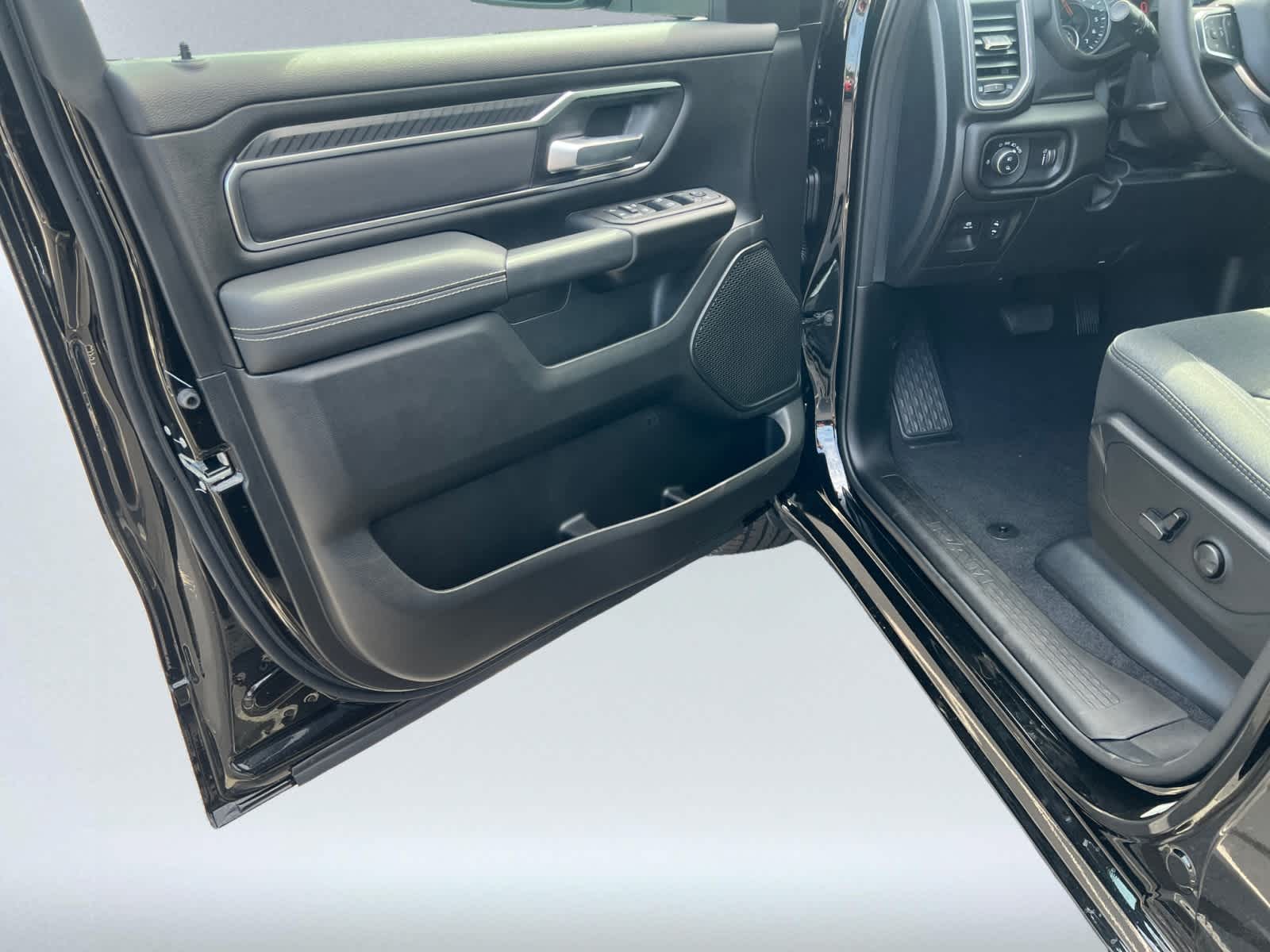2026 RAM 1500 Big Horn/Lone Star - Photo 16