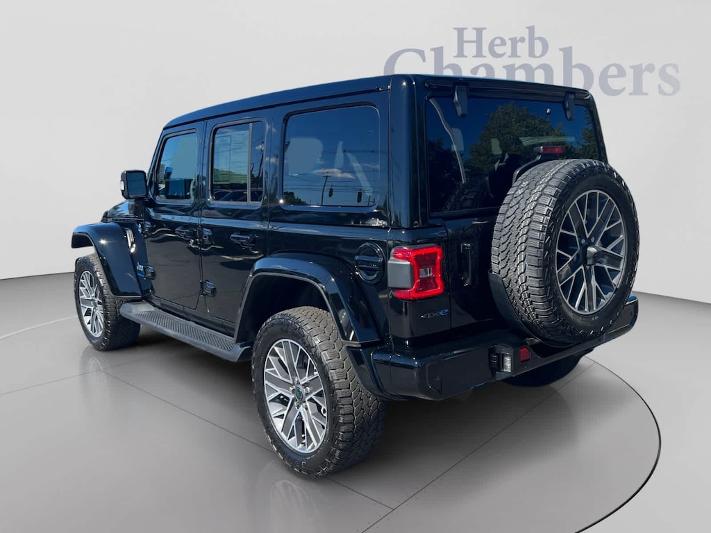 Used 2024 Jeep Wrangler 4xe High Altitude SUV