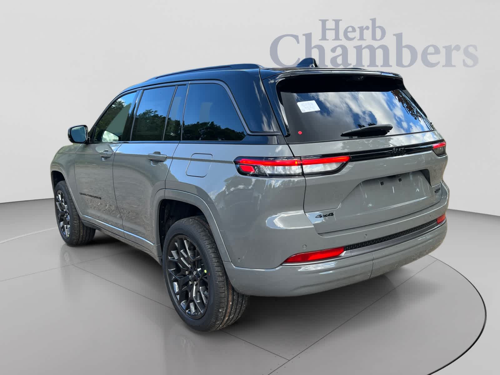 New 2027 Jeep Grand Cherokee SUMMIT 4X4 Sport Utility