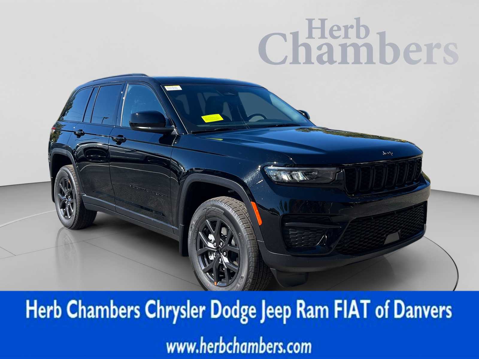 2027 Jeep Grand Cherokee LAREDO X 4X4 Sport Utility