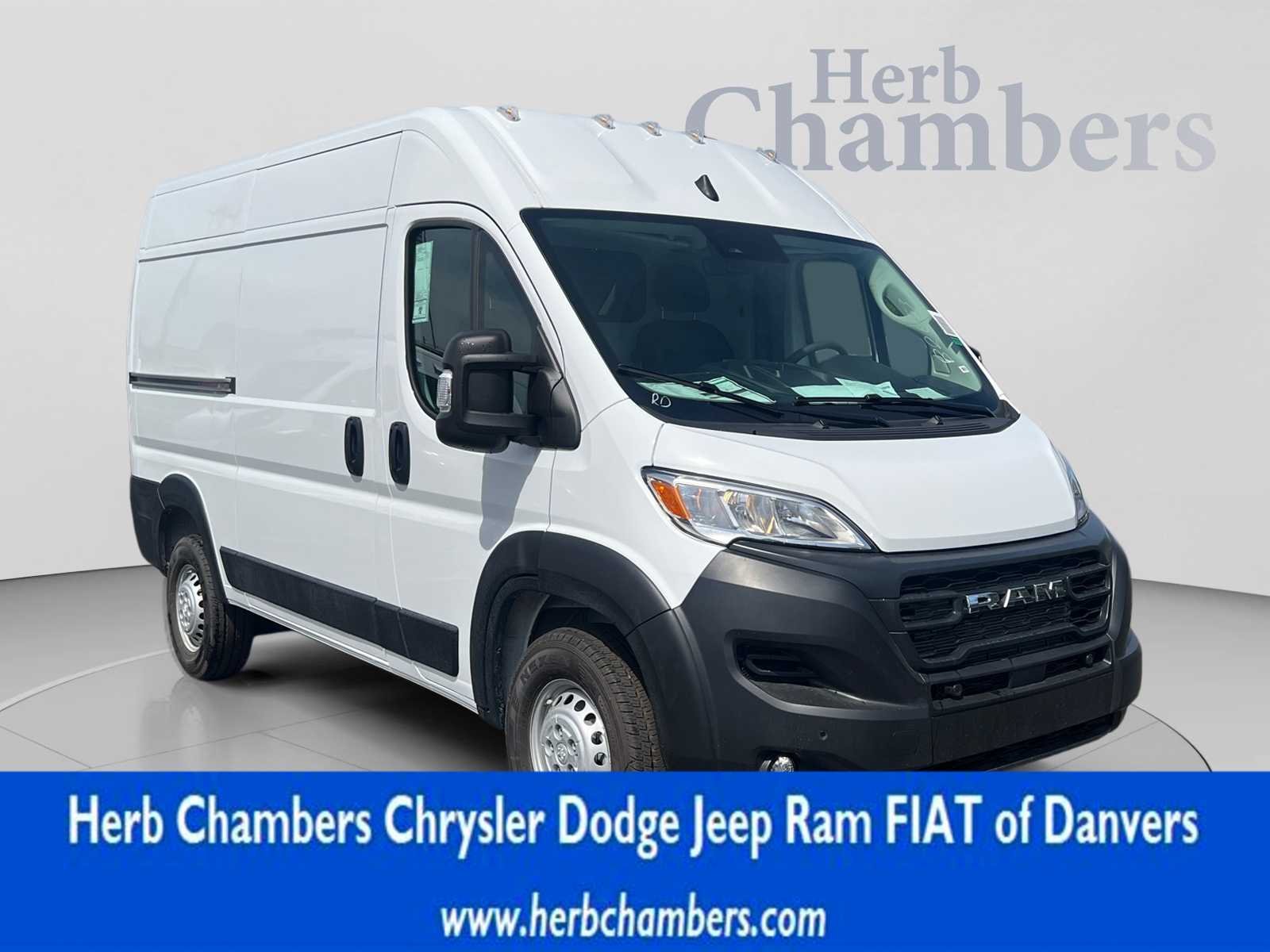 2026 RAM ProMaster Cargo Van Tradesman