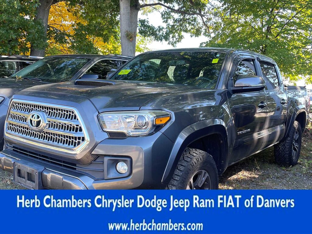 Used 2017 Toyota Tacoma TRD Sport Double Cab 5 Bed V6 4x4 AT (GS) Truck