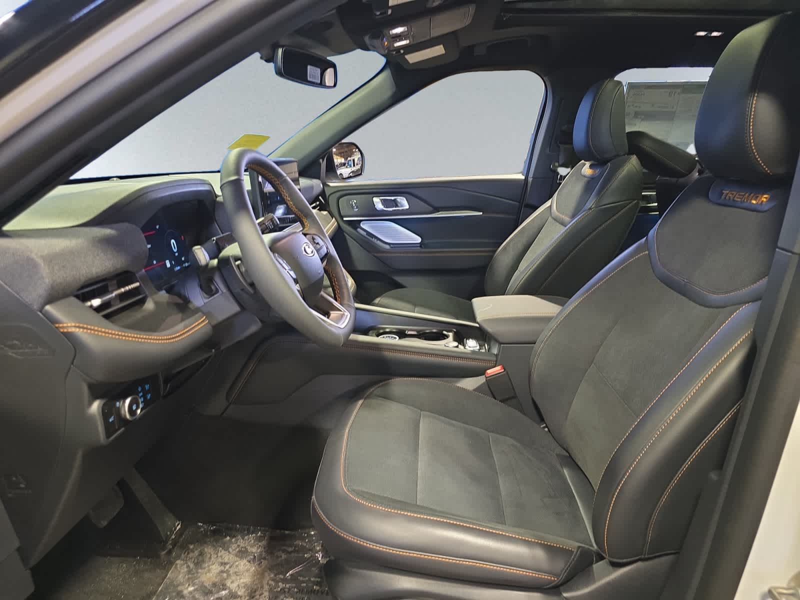 2026 Ford Explorer Tremor - Photo 7