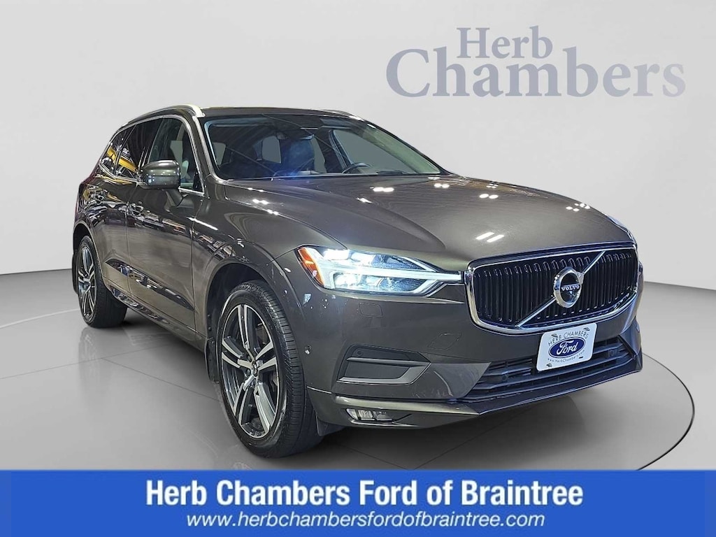 Used 2019 Volvo XC60 Momentum SUV