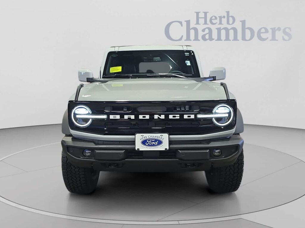 New 2026 Ford Bronco Outer Banks SUV