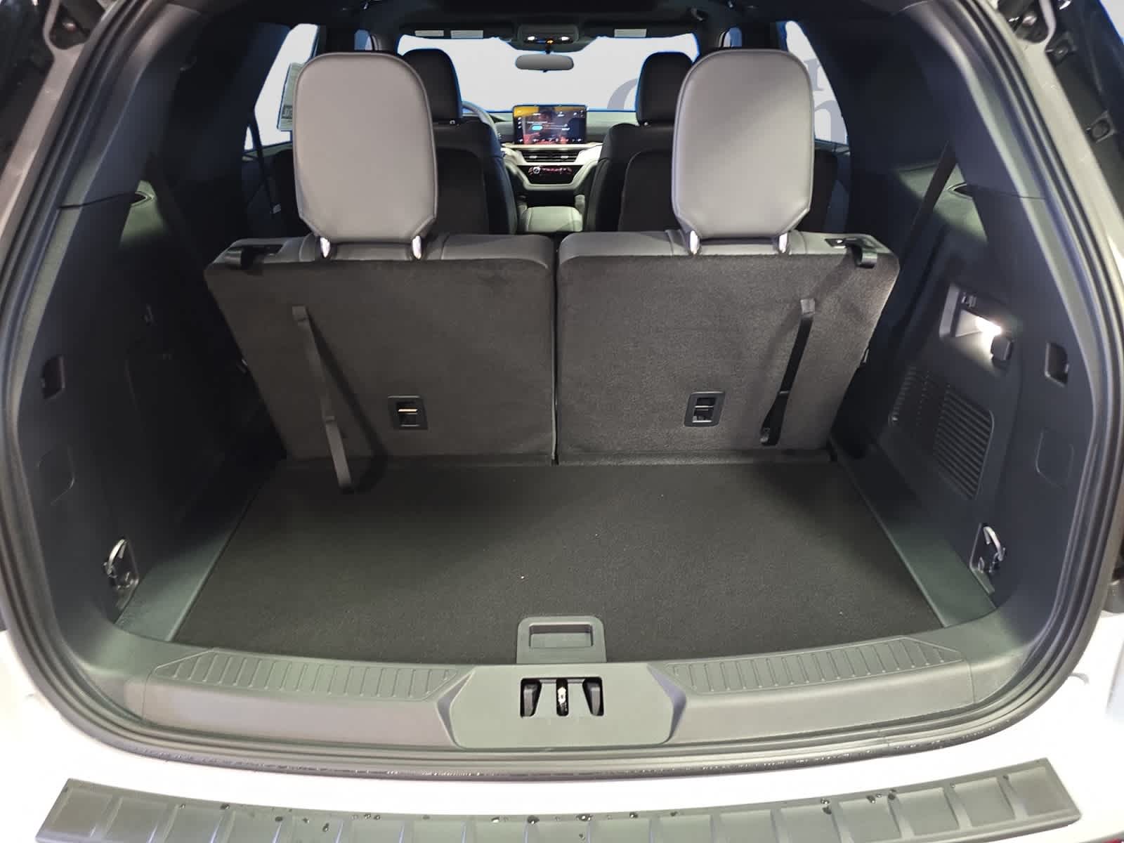 New 2027 Ford Explorer Active w/200A Pkg SUV