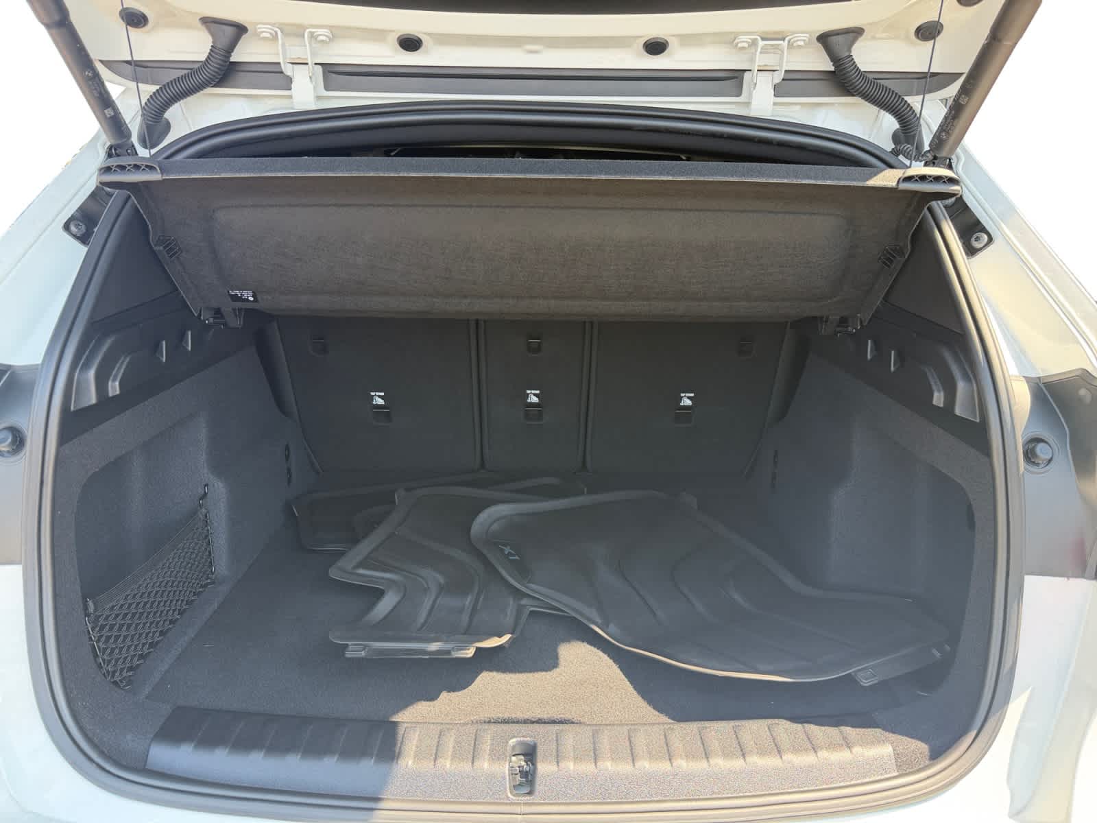 2023 BMW X1 28i - Photo 4