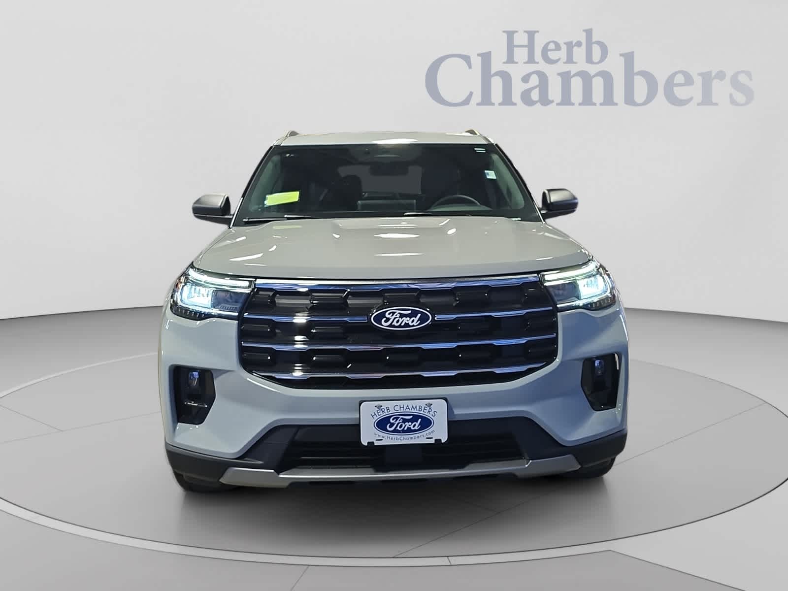 New 2027 Ford Explorer Active w/200A Pkg SUV