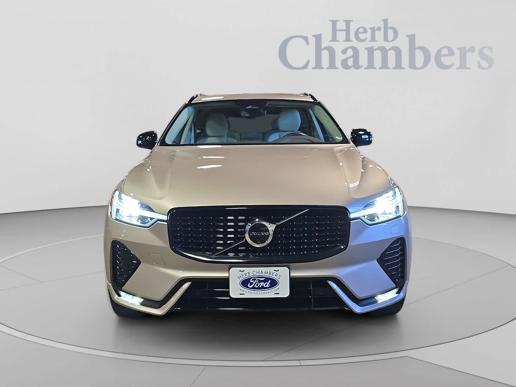 Used 2024 Volvo XC60 B5 Plus Dark SUV