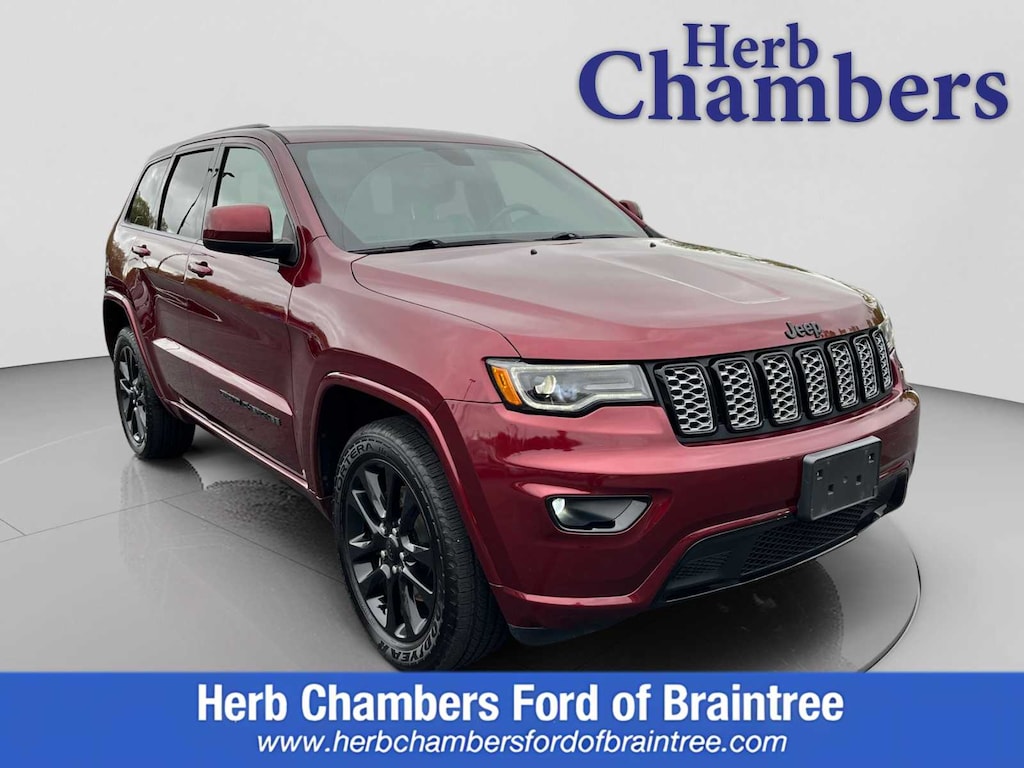 Used 2021 Jeep Grand Cherokee Laredo SUV