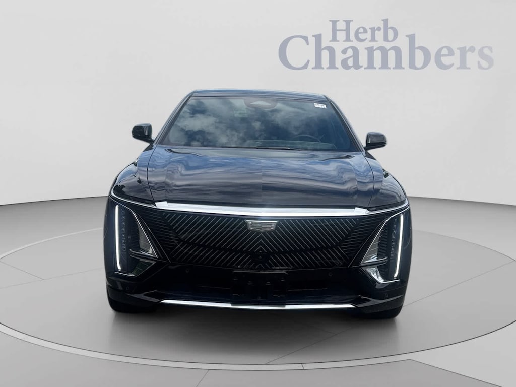 Used 2024 CADILLAC LYRIQ Tech SUV
