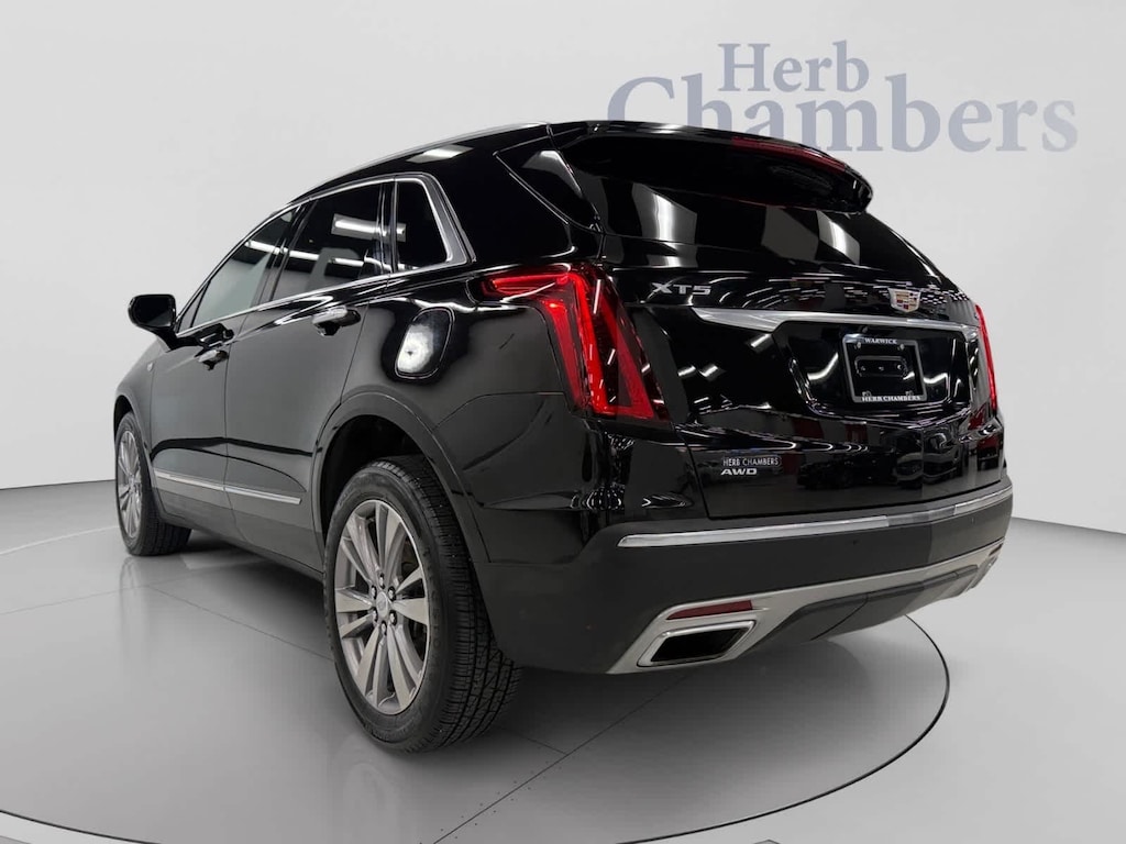 Used 2023 CADILLAC XT5 Premium Luxury SUV