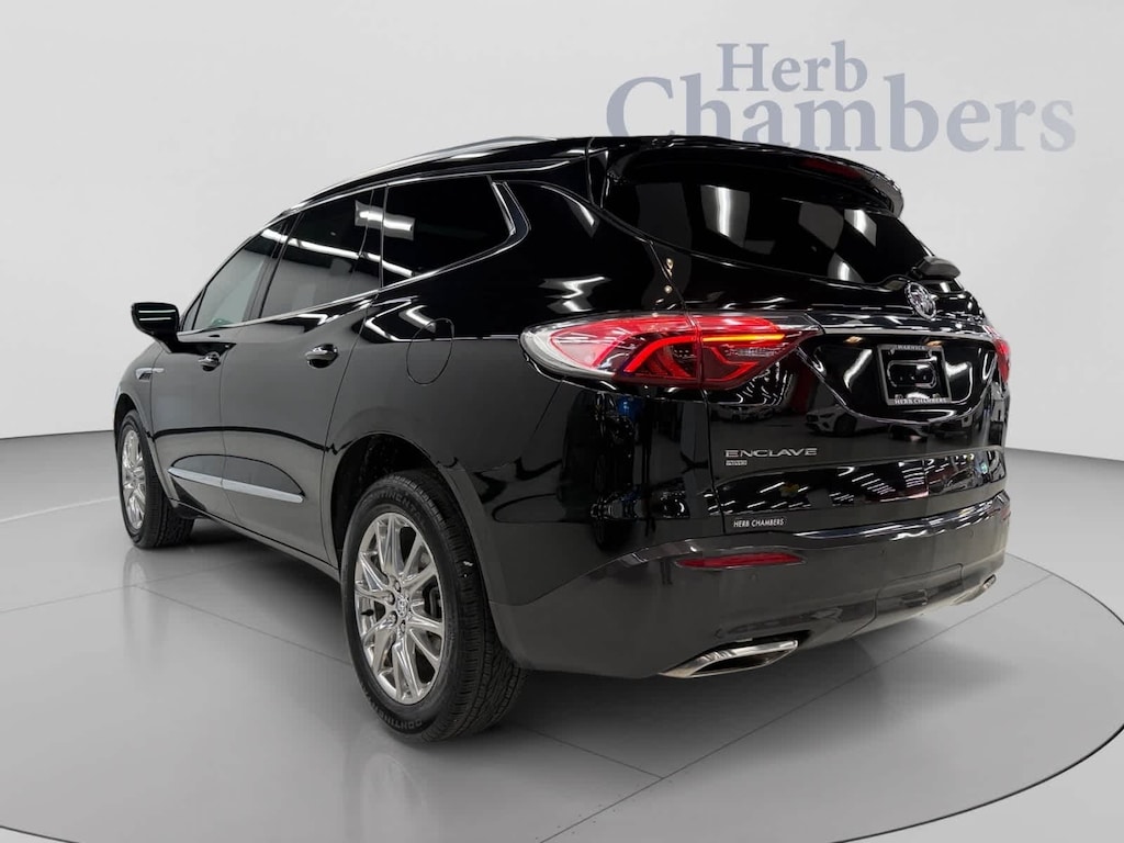 Used 2023 Buick Enclave Essence AWD w/ Experience Buick Package SUV