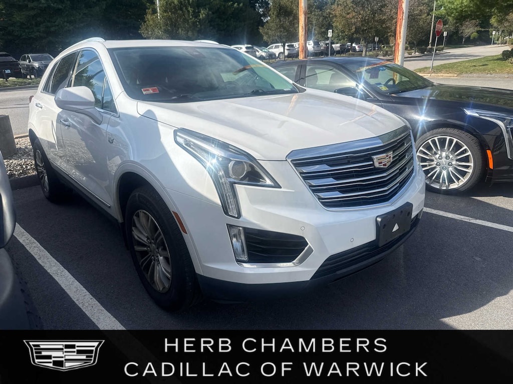 Used 2017 CADILLAC XT5 Luxury AWD SUV