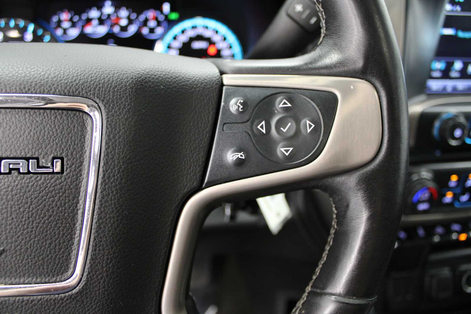 2017 GMC Sierra 3500 Denali HD Denali - Photo 25