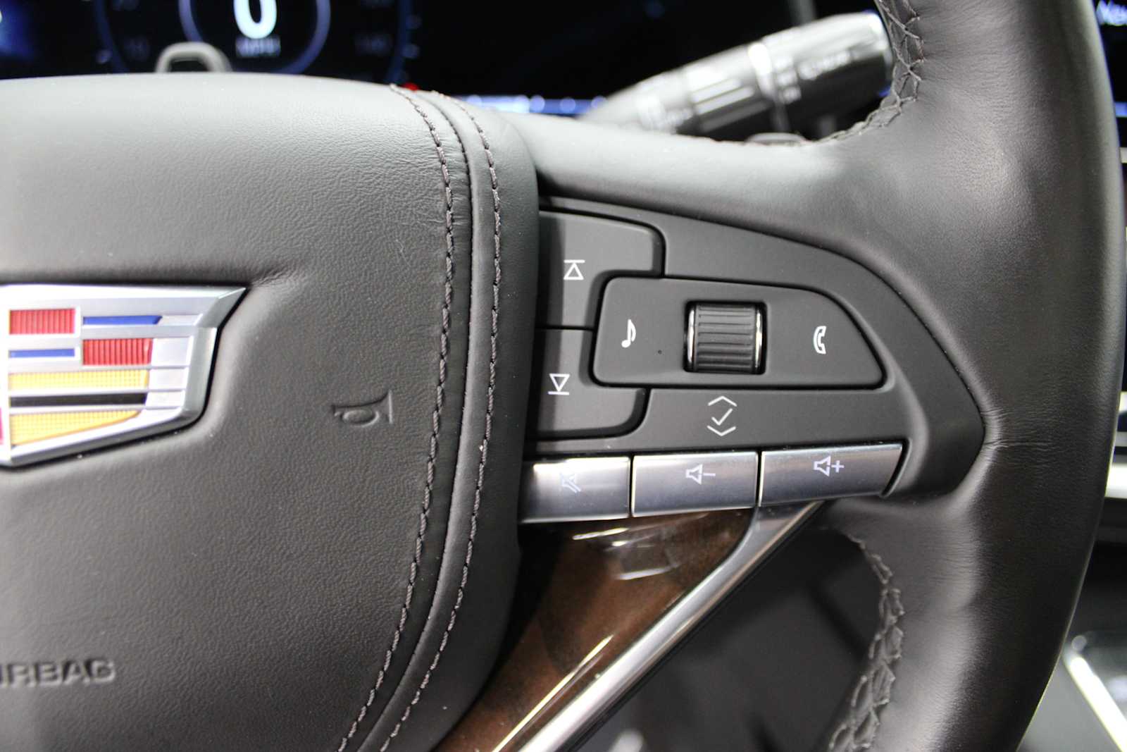 2024 Cadillac Escalade Premium Luxury Platinum - Photo 29