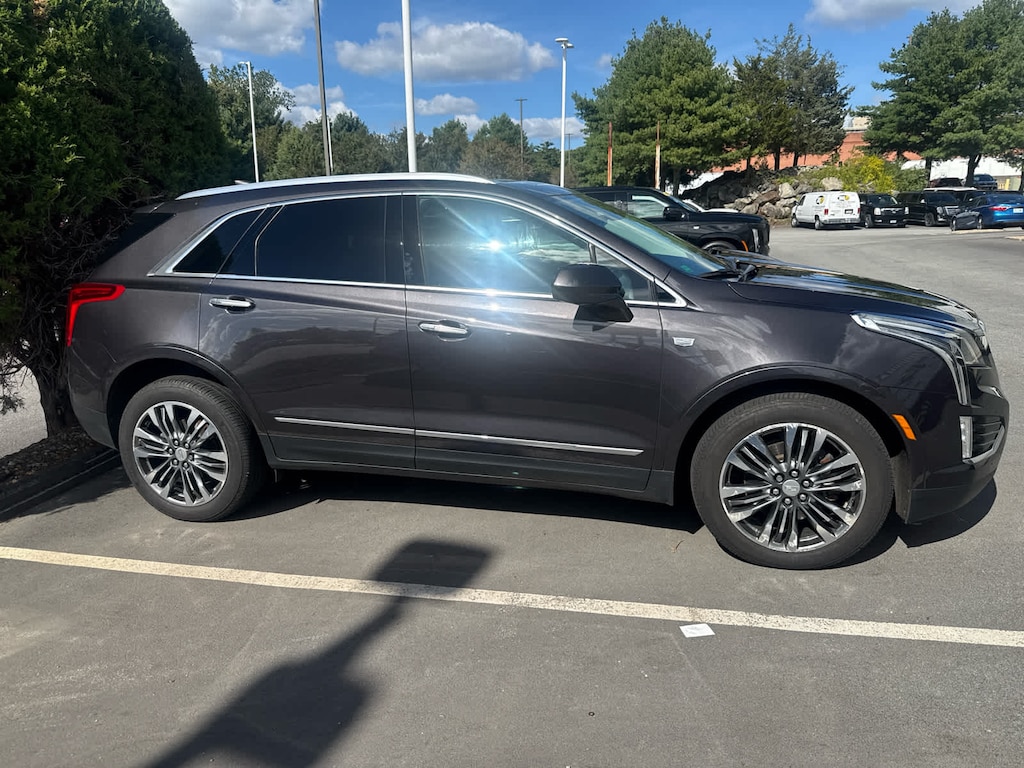 Used 2017 CADILLAC XT5 Premium Luxury V6 AWD SUV