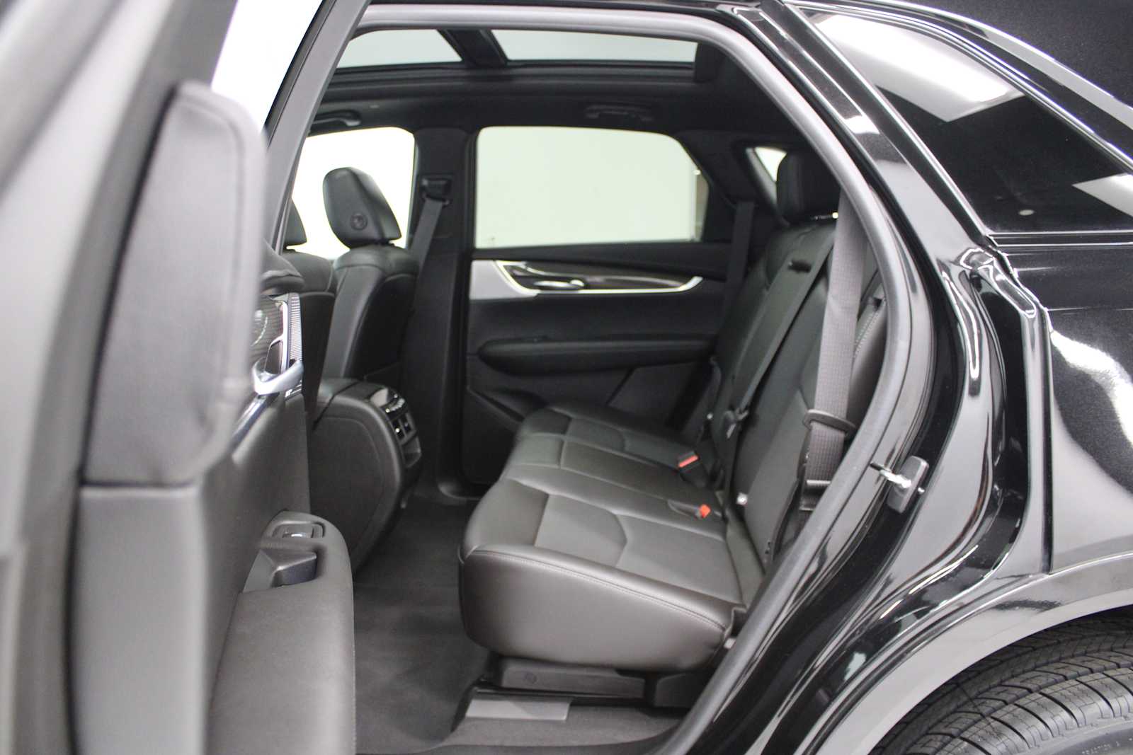 2023 Cadillac XT5 Sport - Photo 38