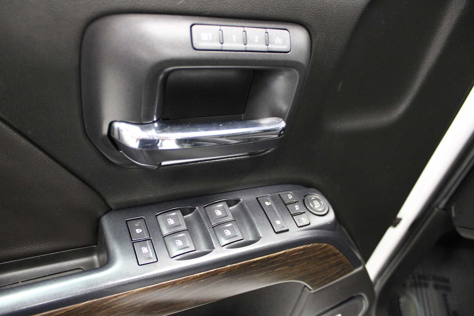 2017 GMC Sierra 3500 Denali HD Denali - Photo 15