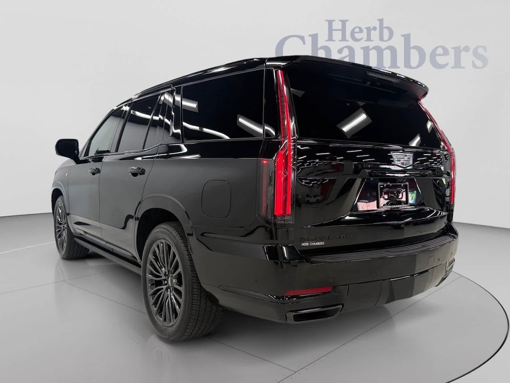 Used 2025 CADILLAC Escalade Sport Platinum 4WD w/ 22" 12-Spoke Gloss Black Alloy Wheels SUV