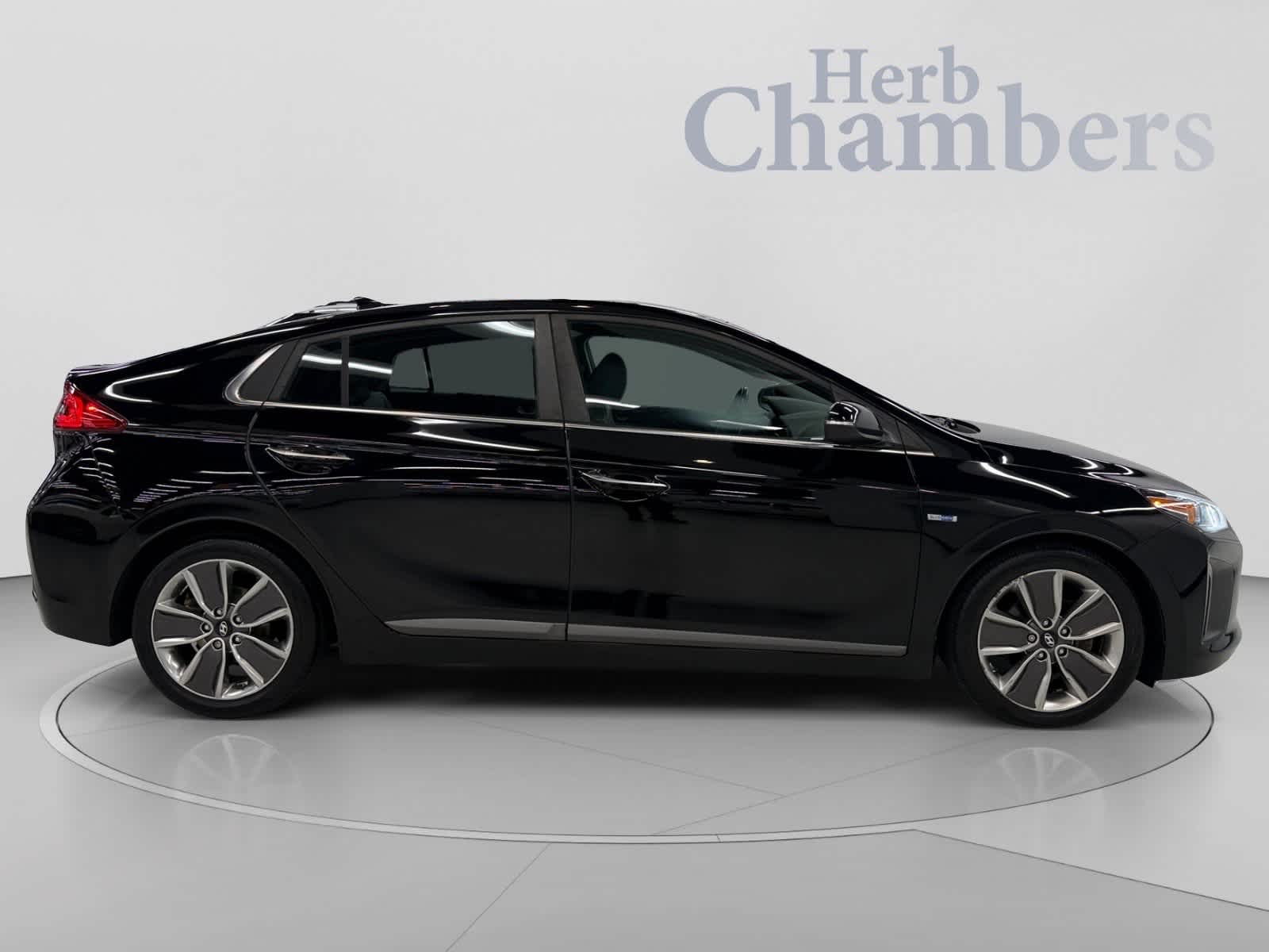 Used 2018 Hyundai IONIQ Limited with VIN KMHC05LC4JU084555 for sale in Warwick, RI