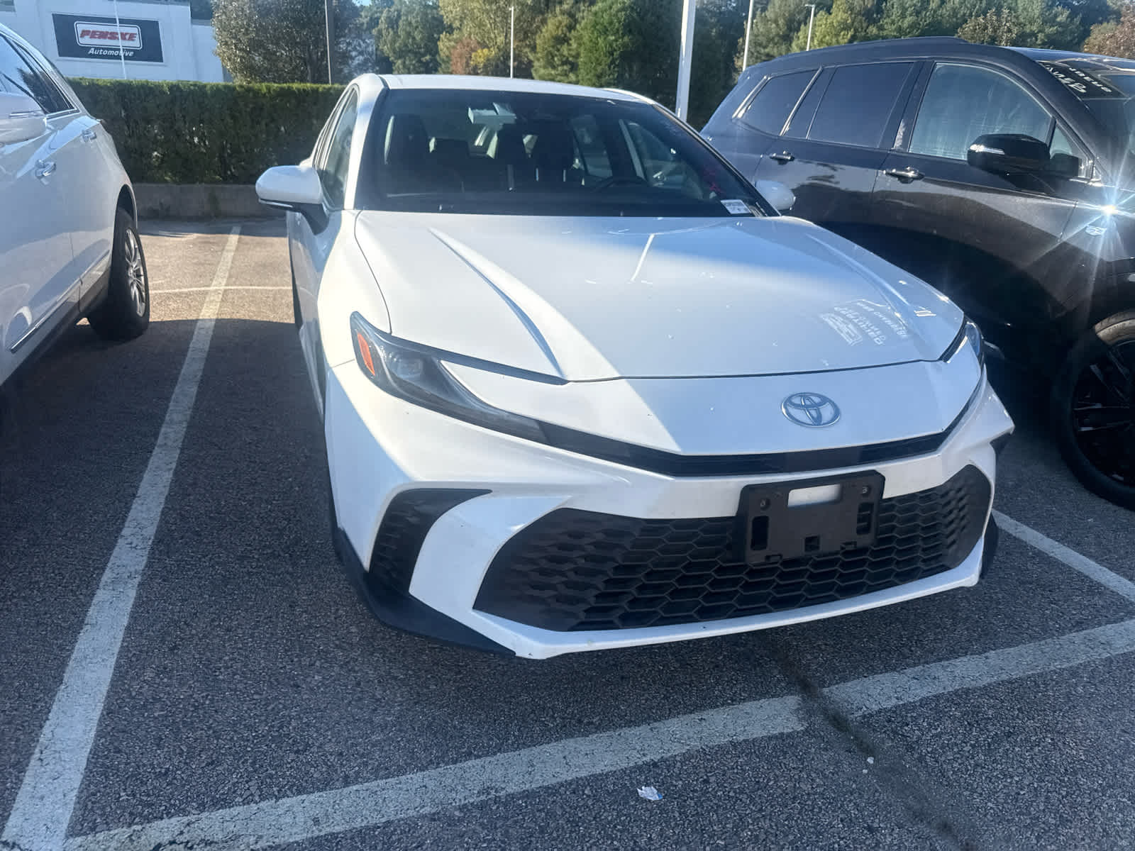 Used 2025 Toyota Camry SE Hybrid FWD Sedan