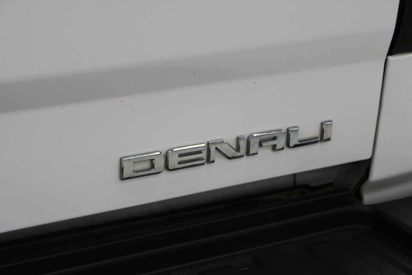 2017 GMC Sierra 3500 Denali HD Denali - Photo 10