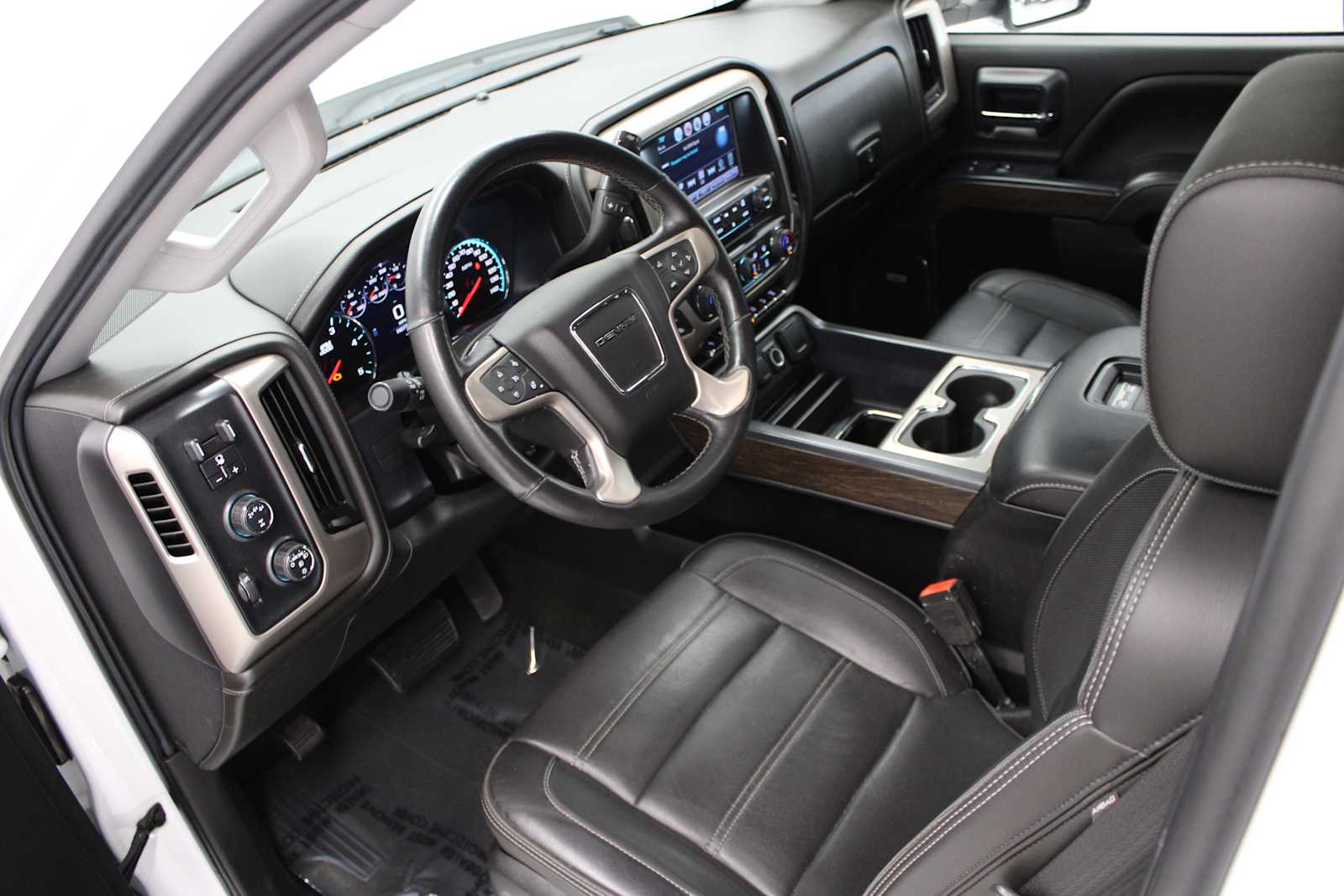 2017 GMC Sierra 3500 Denali HD Denali - Photo 17
