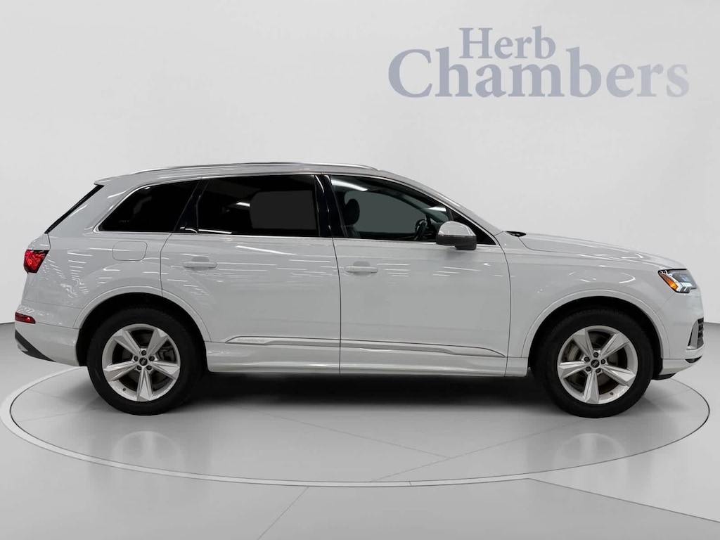 Used 2023 Audi Q7 quattro Premium Utility