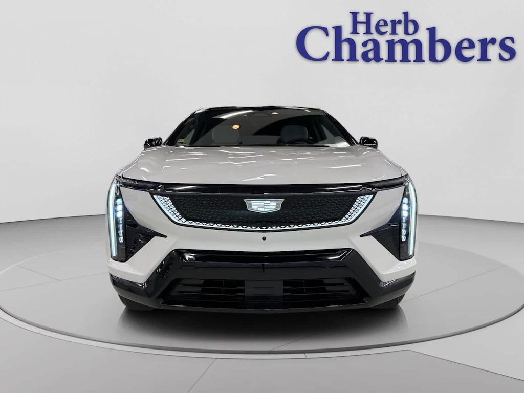 Used 2025 CADILLAC OPTIQ Sport 1 AWD SUV