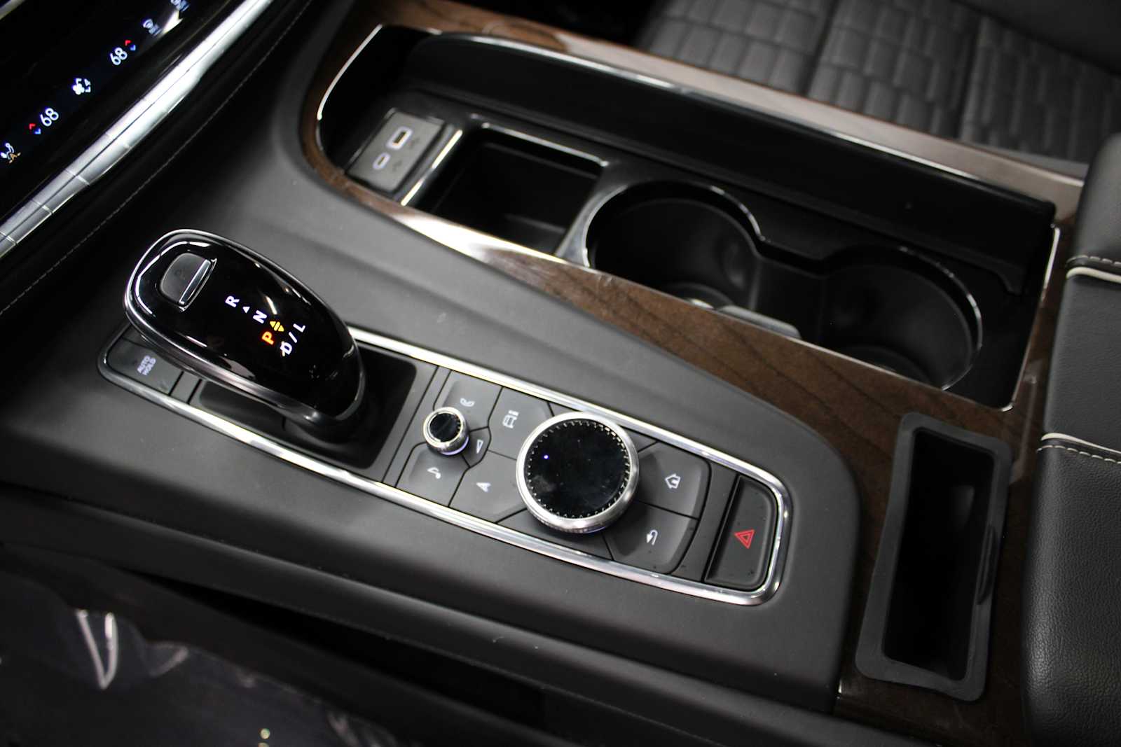 2024 Cadillac Escalade Premium Luxury Platinum - Photo 47
