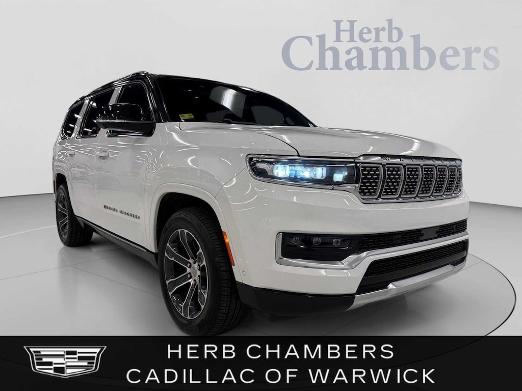 Used 2023 Jeep Grand Wagoneer 4x4 V8 w/ 20" Wheels SUV