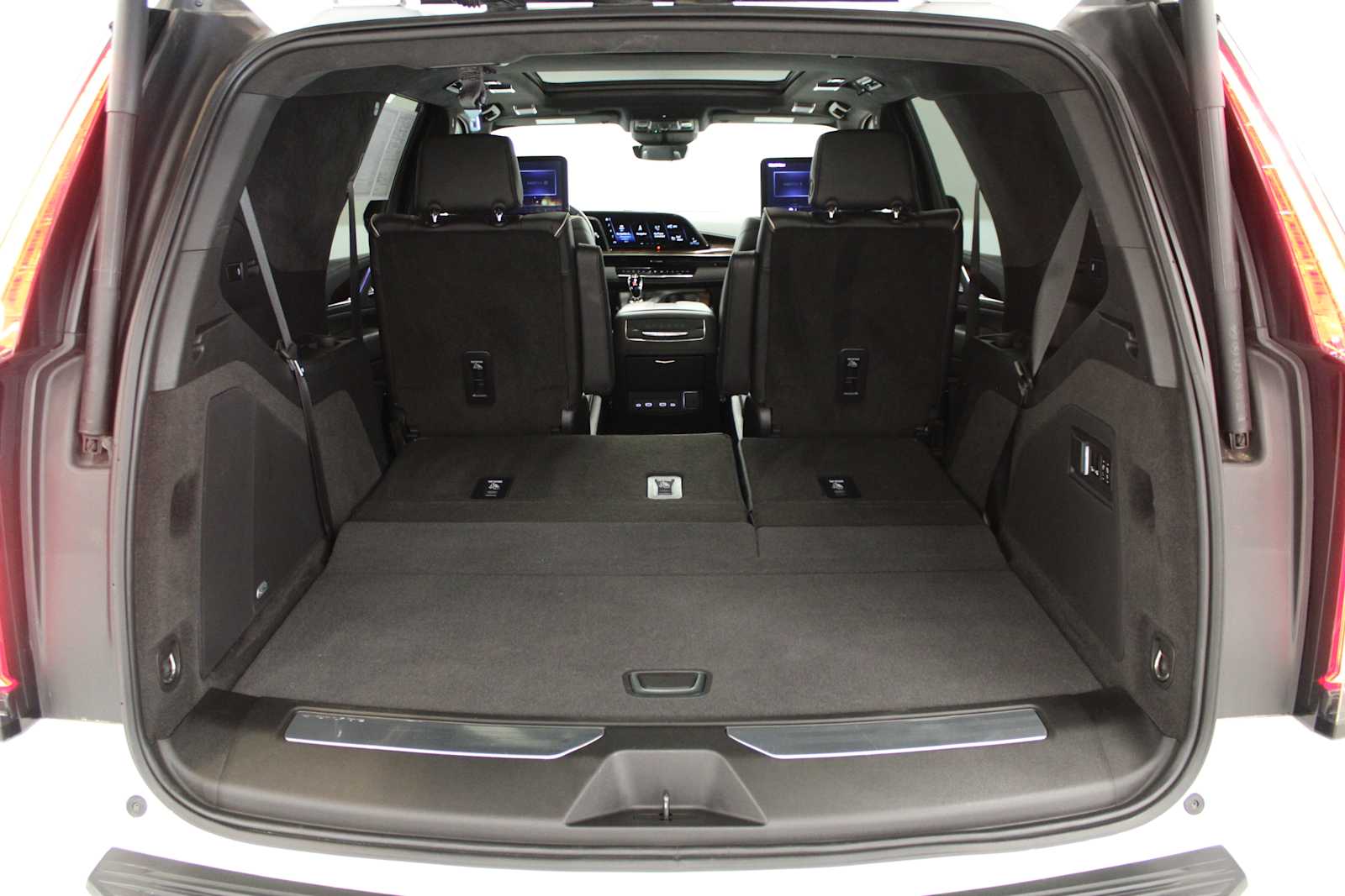 2024 Cadillac Escalade Premium Luxury Platinum - Photo 11