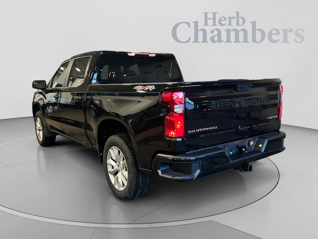 New 2026 Chevrolet Silverado 1500 Custom Truck