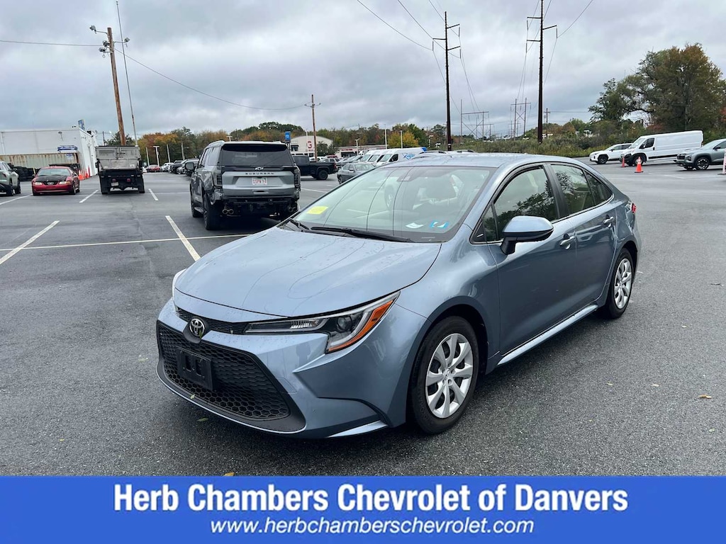 Used 2022 Toyota Corolla LE Sedan