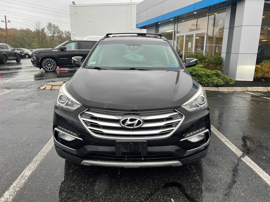 Used 2018 Hyundai Santa Fe Sport 2.4L SUV