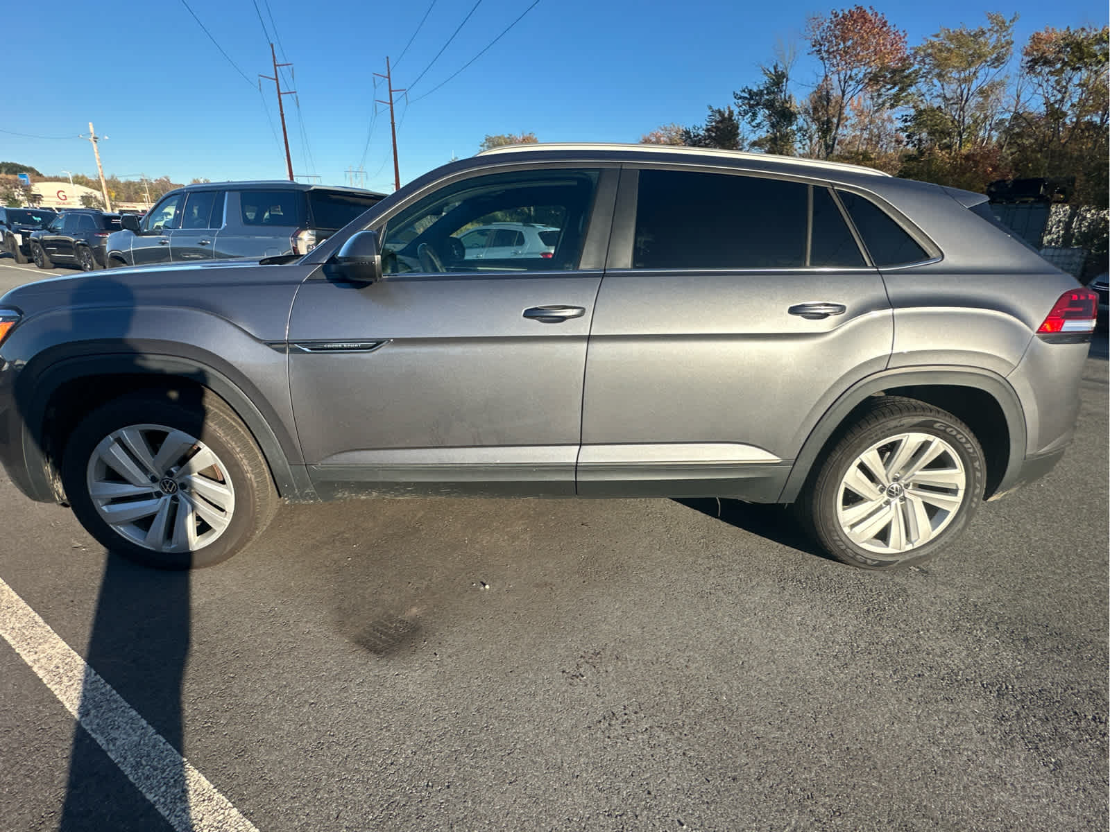Used 2021 Volkswagen Atlas Cross Sport 3.6L V6 SE w/Technology SUV