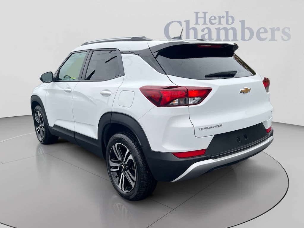 Used 2023 Chevrolet Trailblazer LT SUV