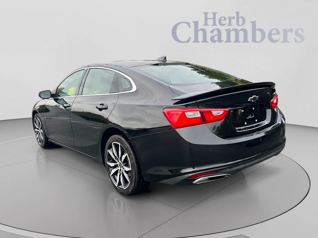 Used 2024 Chevrolet Malibu RS Sedan