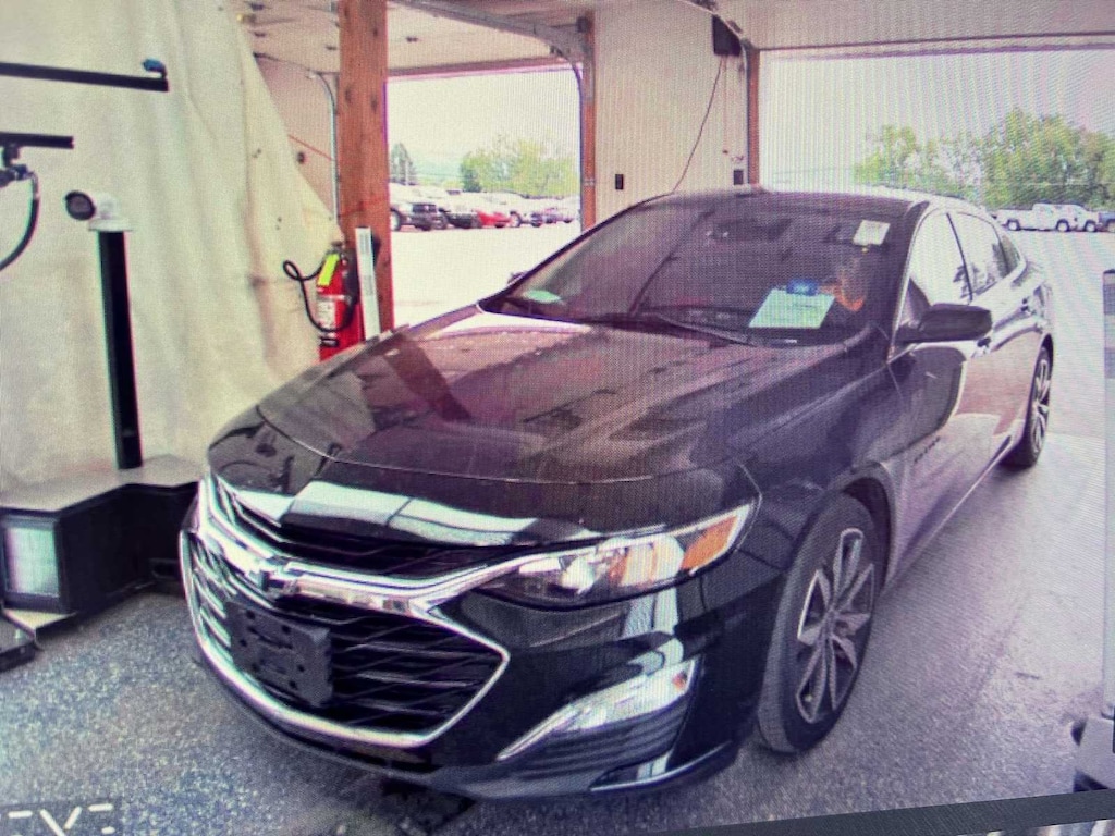 Used 2024 Chevrolet Malibu RS Sedan