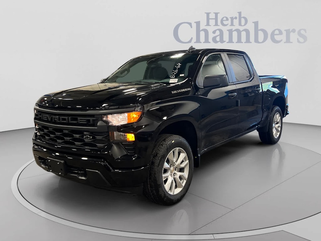 New 2026 Chevrolet Silverado 1500 Custom Truck