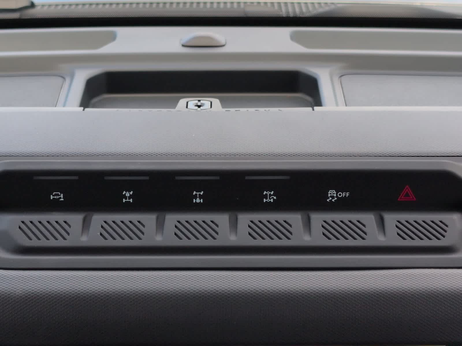 2025 Ford Bronco 4-Door Badlands - Photo 17