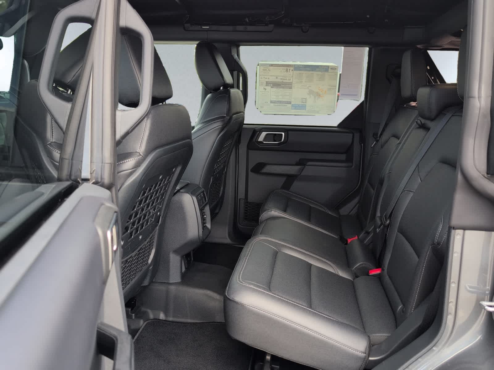 2025 Ford Bronco 4-Door Badlands - Photo 8