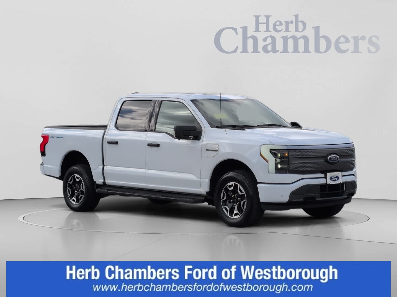 Certified 2023 Ford F-150 Lightning XLT 4WD Supercrew 5.5 Box Truck SuperCrew Cab