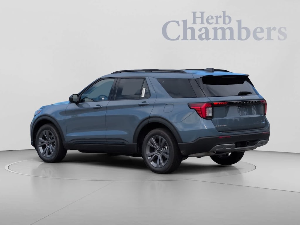 New 2026 Ford Explorer Active w/200A Pkg SUV