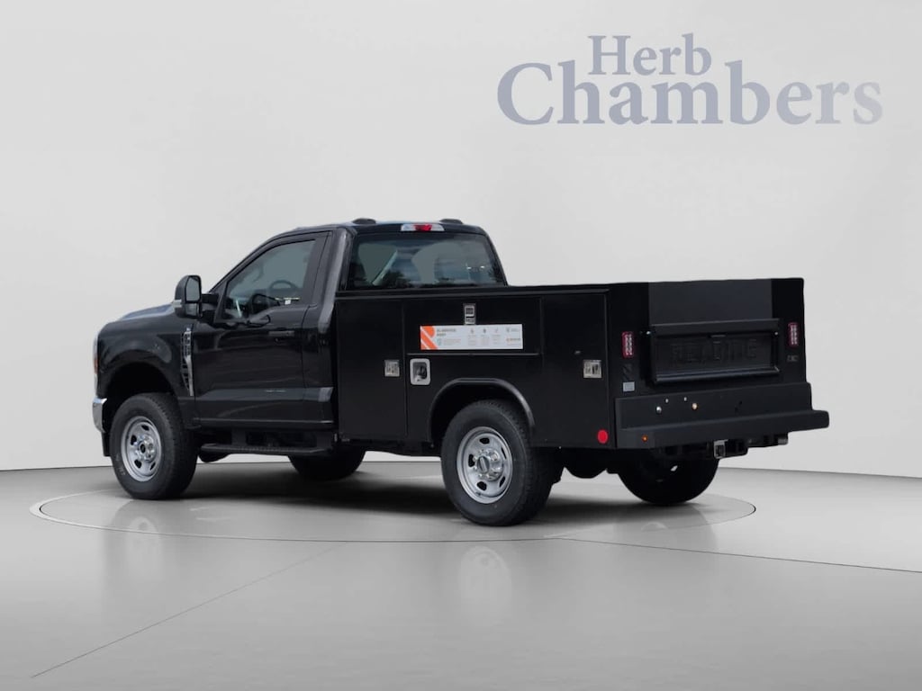 Used 2026 Ford F-350 XL 4WD Reg Cab 8 Box Truck Regular Cab