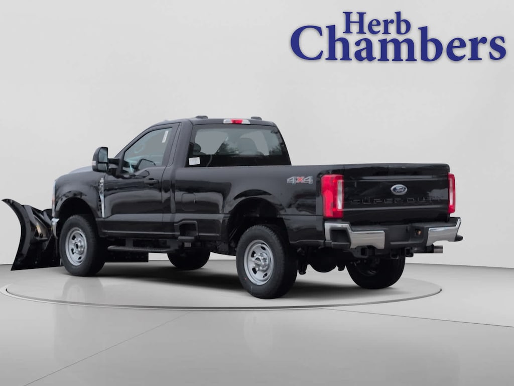 New 2026 Ford Super Duty F-350 SRW Pickup XL 4WD Reg Cab 8 Box Truck Regular Cab