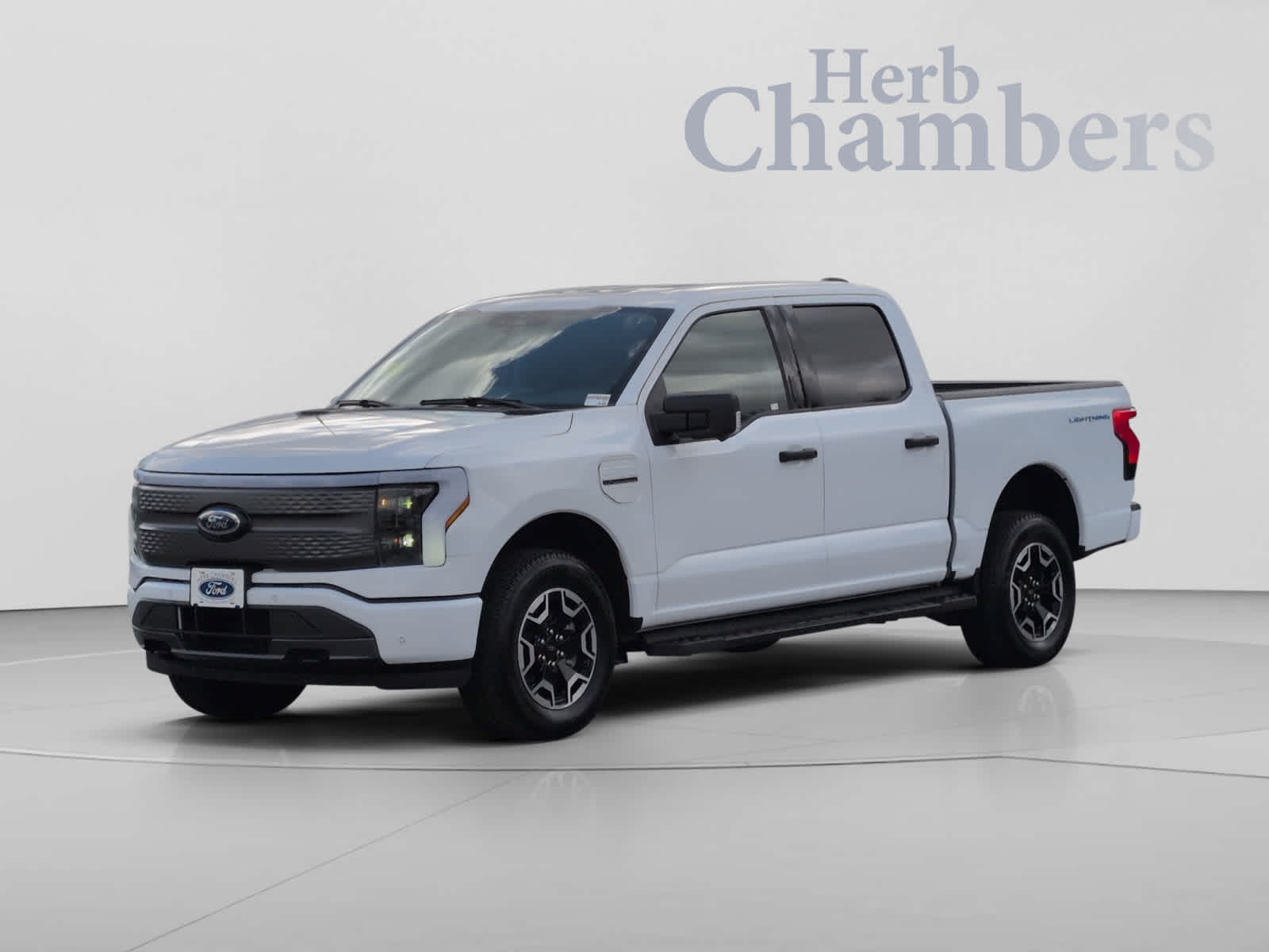 Certified 2023 Ford F-150 Lightning XLT 4WD Supercrew 5.5 Box Truck SuperCrew Cab