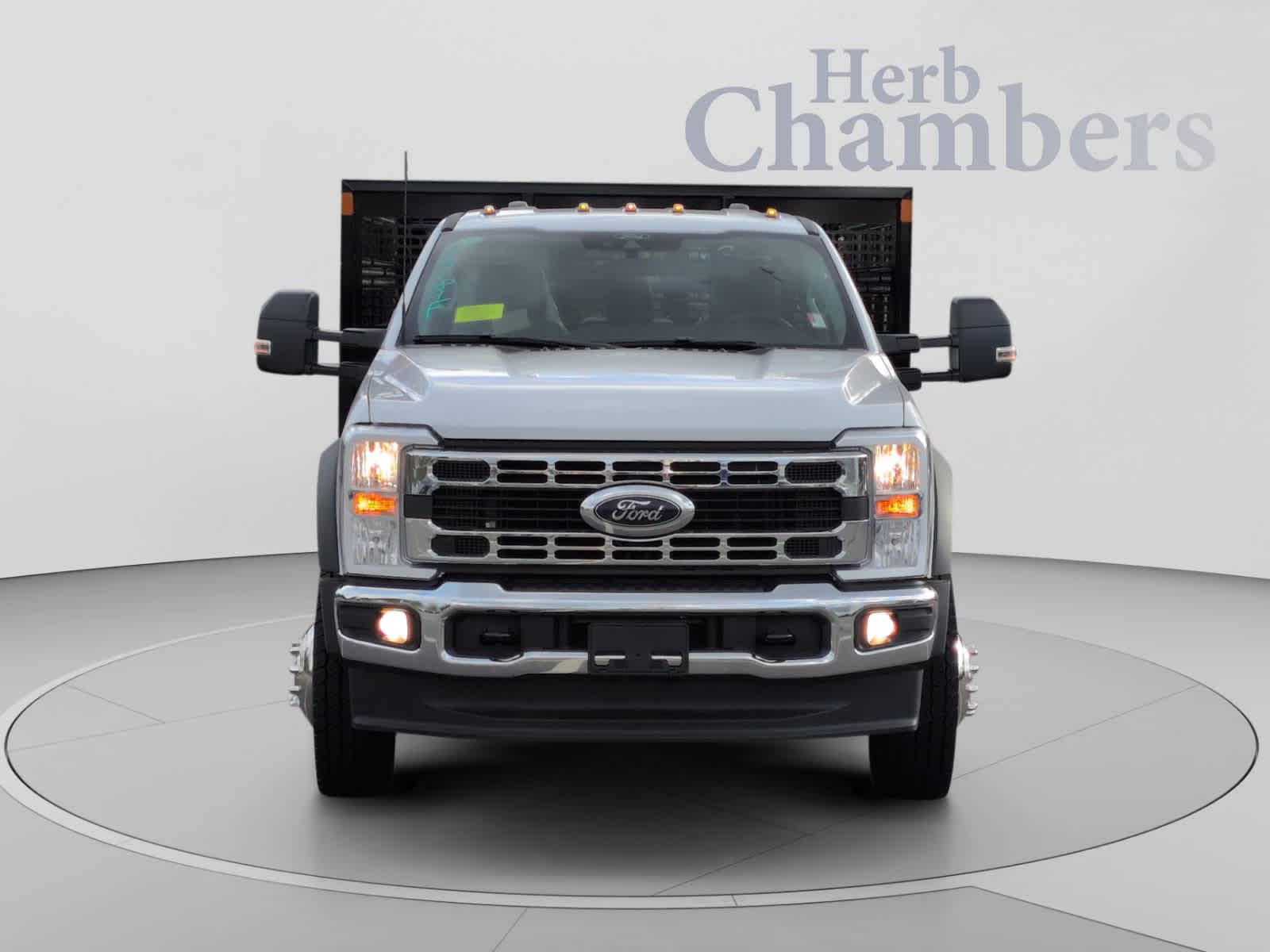 2025 Ford F-600 Super Duty Chassis Cab XL - Photo 2